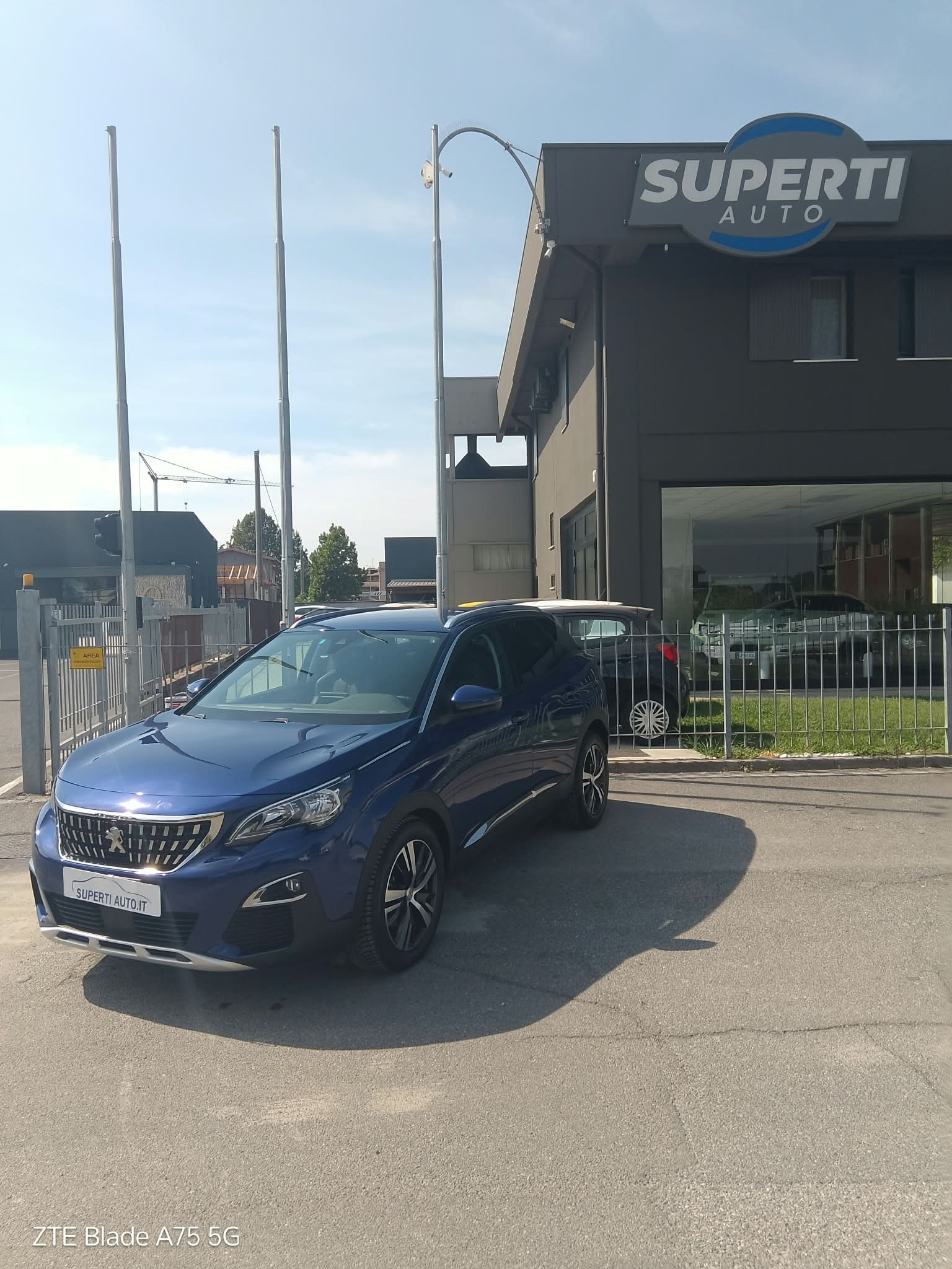 Peugeot 3008 adatta neopatentati condizioni eccellenti